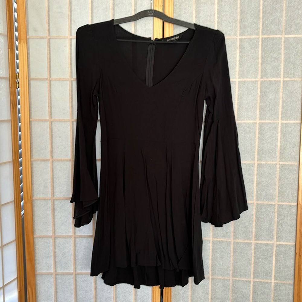 EXPRESS SIZE 0 BLACK MINI DRESS
